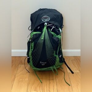 Osprey Exos 58 Hiking M- 18”-21” Backpack Airspeed DISINTEGRATION Mountaineering